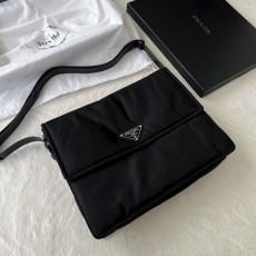 Prada invite